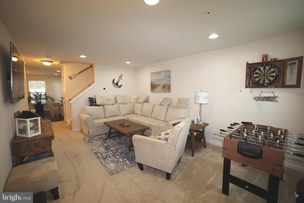 Foto principal - 130 Intrepid Ln