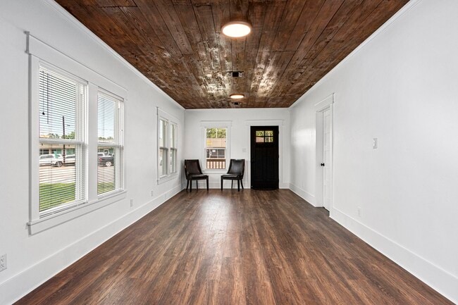 Building Photo - 1138 Fannin St