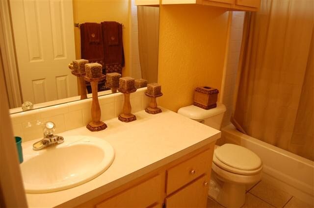 Building Photo - 4408 SW Parkway Dr