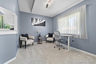 Building Photo - 6540 Chasewood Dr