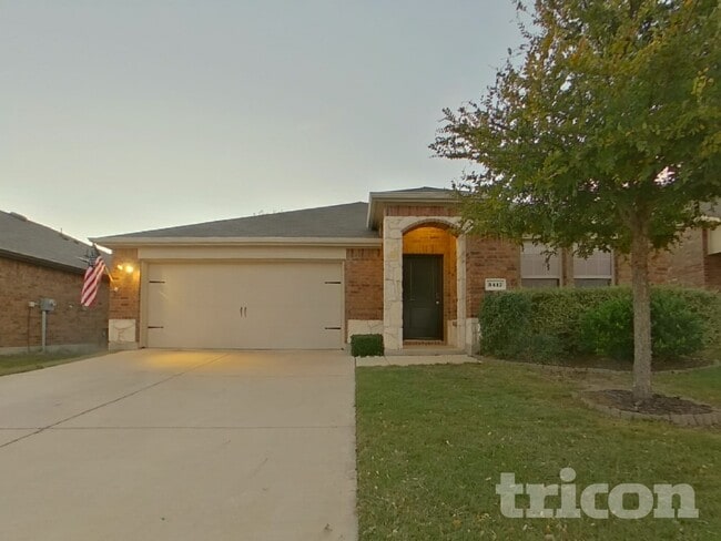 Foto del edificio - 3417 Doris Dr