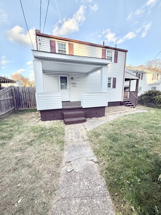 Foto principal - 2125 Wesley St