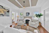Foto principal - 3910 Greenwood Ave