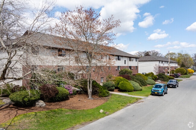 Juniper Gardens Condominiums