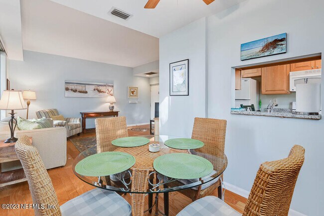Foto del edificio - 741 Spinnakers Reach Dr