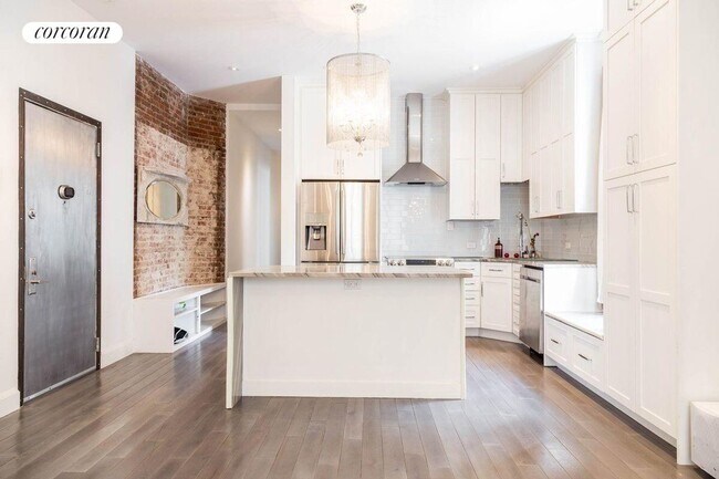 Foto del edificio - 1845 Adam Clayton Powell Jr Blvd