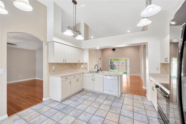 Foto del edificio - 4910 Copper Canyon Blvd