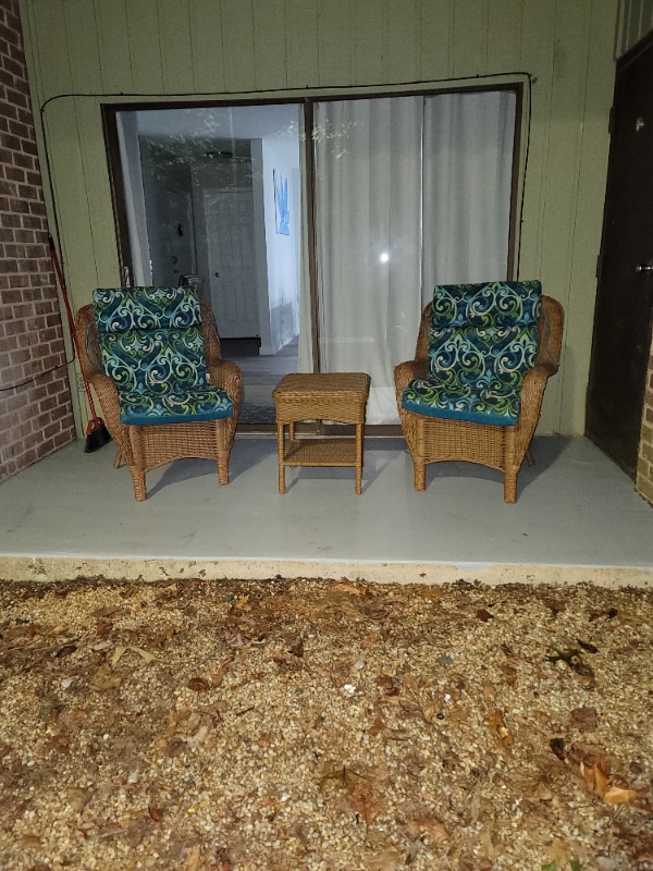 Primary Photo - 1295 Schaub Dr