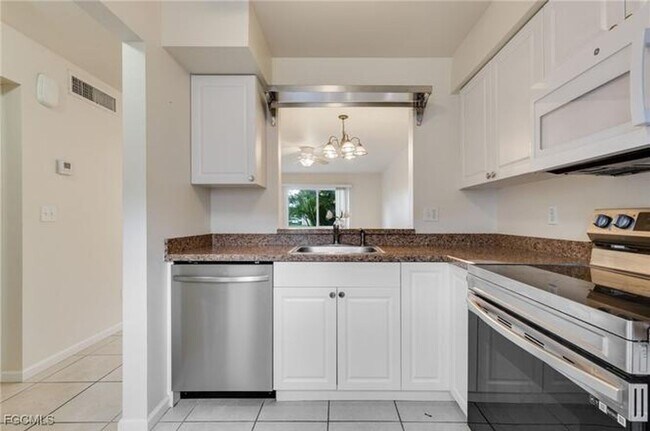 Foto del edificio - Cozy Condo at South Pointe Villas