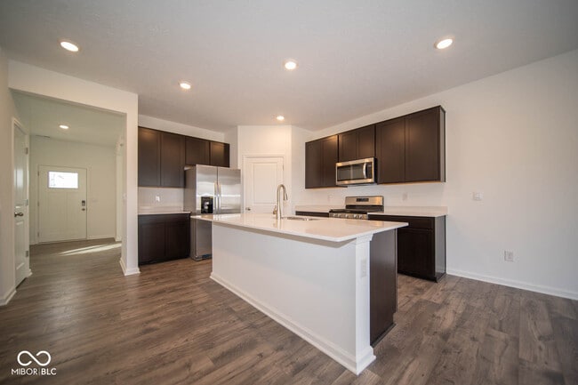 Building Photo - 60 Varner Dr