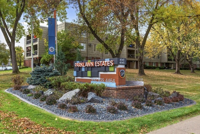 Building Photo - Parklawn Estates