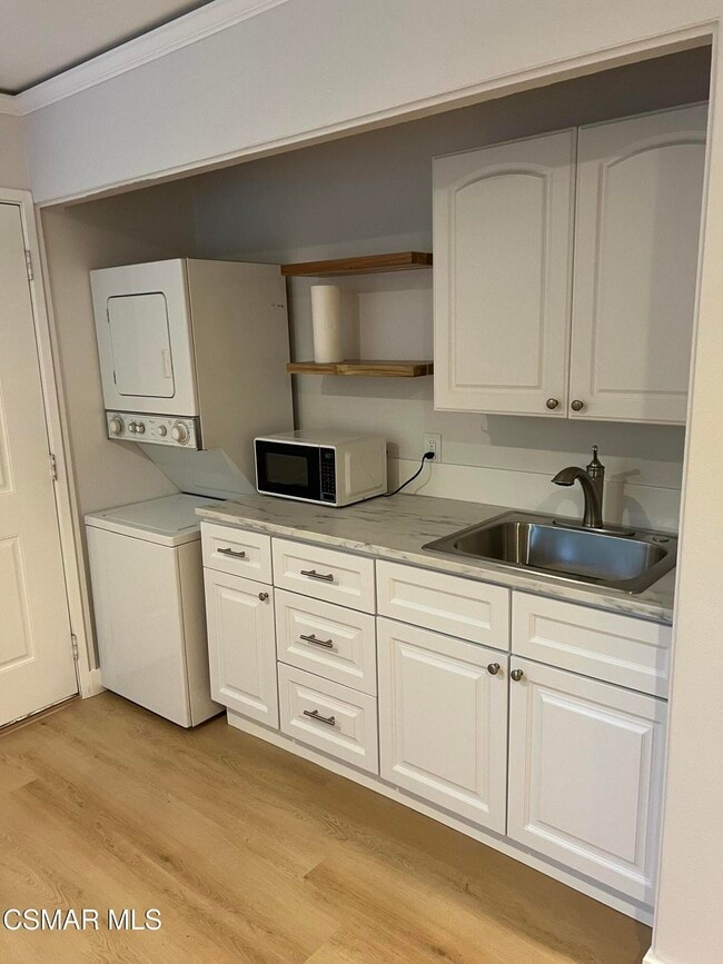 Building Photo - 1474 Calle Madreselva