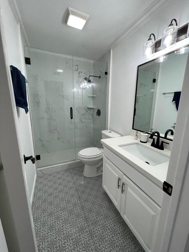 Foto del edificio - 2901 Central Blvd