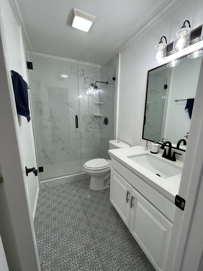 Building Photo - 2901 Central Blvd