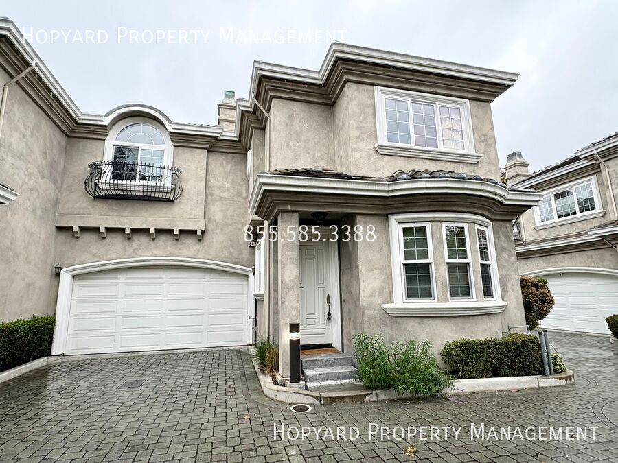 Primary Photo - Beautiful Campbell Home on a Quiet Street