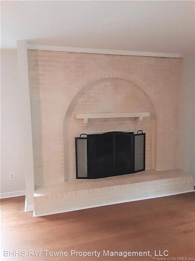 Foto del edificio - 2 br, 2 bath House - 530 Spring Trace