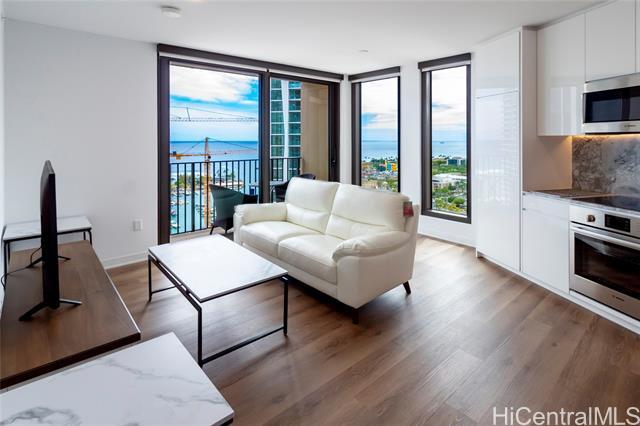 Foto principal - 987 Queen St