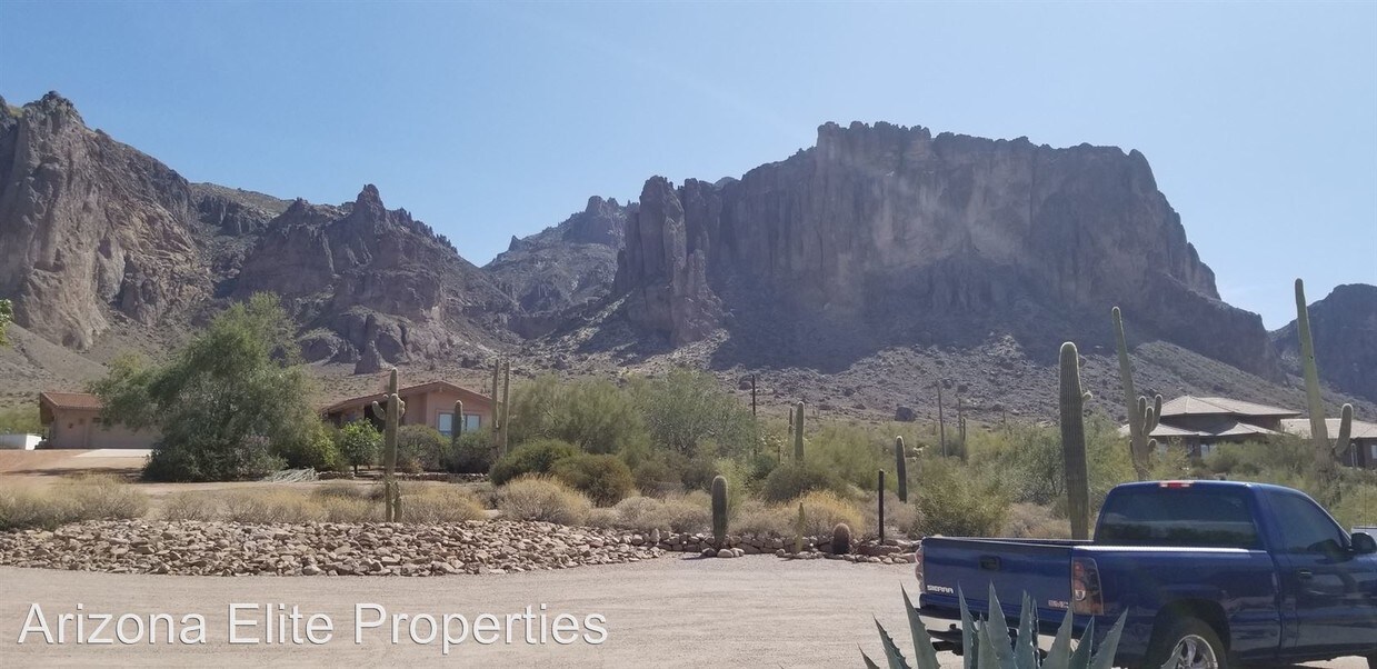 Foto principal - 2 br, 2 bath House - 3044 N Holmes Rd