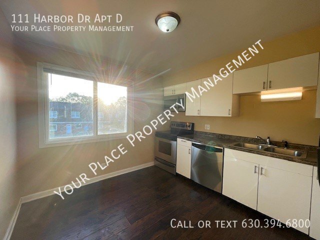 Foto del edificio - 111 Harbor Dr
