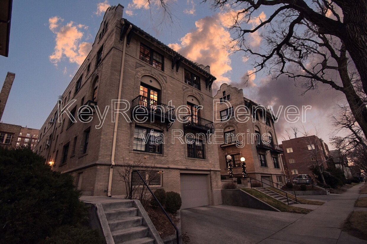 Photo - 960 N Sherman St