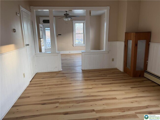 Foto del edificio - 4453 Main St