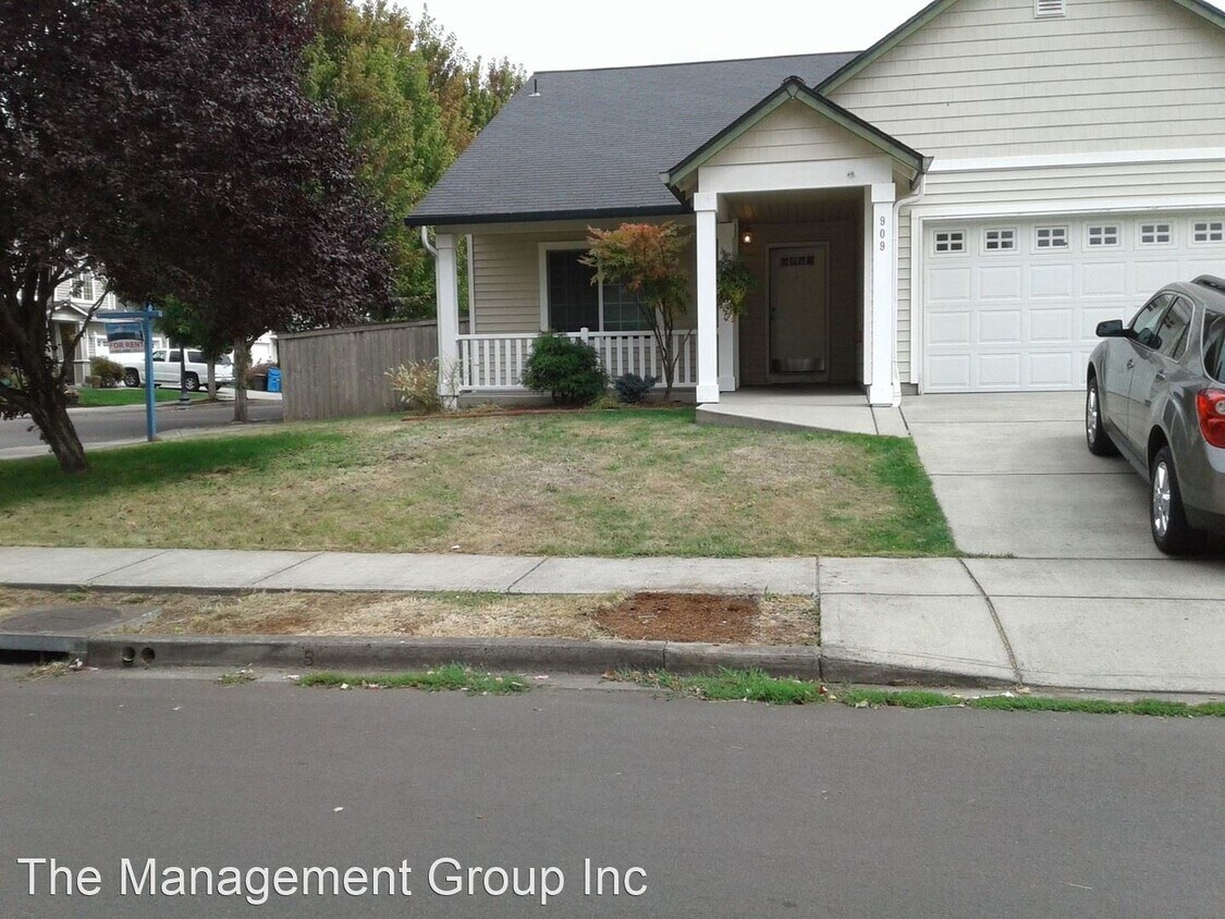 Foto principal - 3 br, 2 bath House - 909 NW 13th Ave