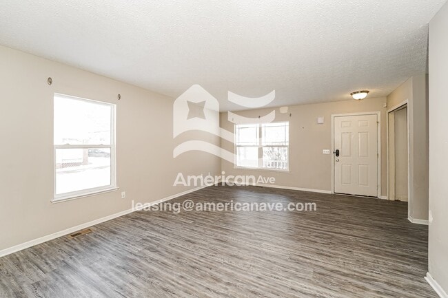 Building Photo - 718 Euclid Ave