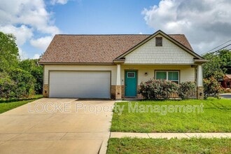 Building Photo - 5100 Curzon Ave