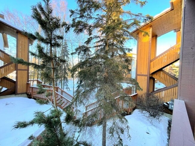 Building Photo - 7342 Huntsmen Cir