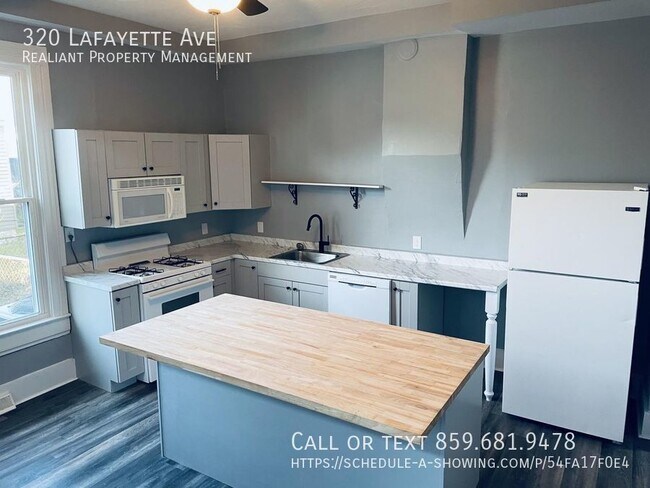 Foto del edificio - 320 Lafayette Ave