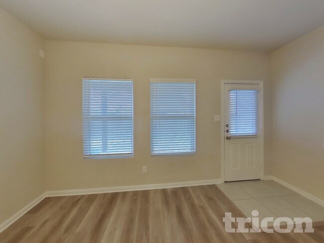 Foto del edificio - 7210 Barrel Stage