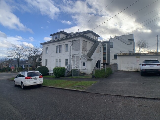 Foto del edificio - 621 23rd Ave E