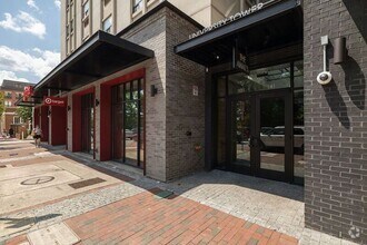 Building Photo - 131 E Broad St