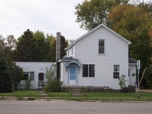Primary Photo - 214 E State St