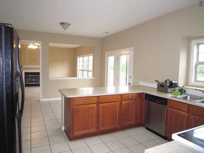 Building Photo - 2353 Dogwood Trace Blvd