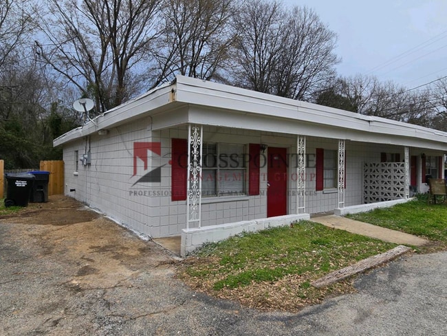 Foto del edificio - 210 Ruby Ln