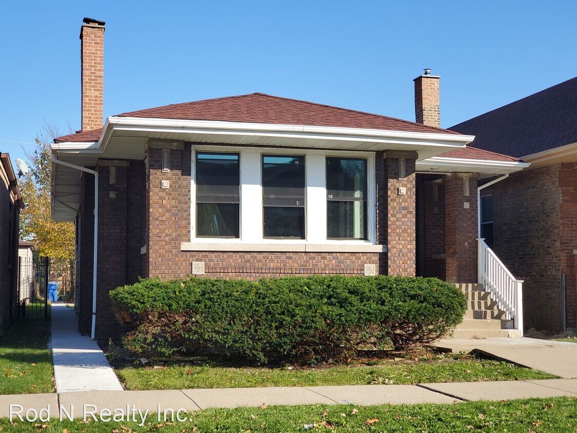 Foto del edificio - 3 br, 2 bath House - 10817 Forest