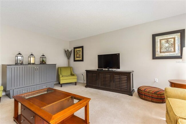 Building Photo - 700 Island Way