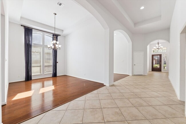 Building Photo - 5230 Pebble Bluff Ln