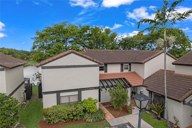 Foto del edificio - 15070 SW 49th Ln