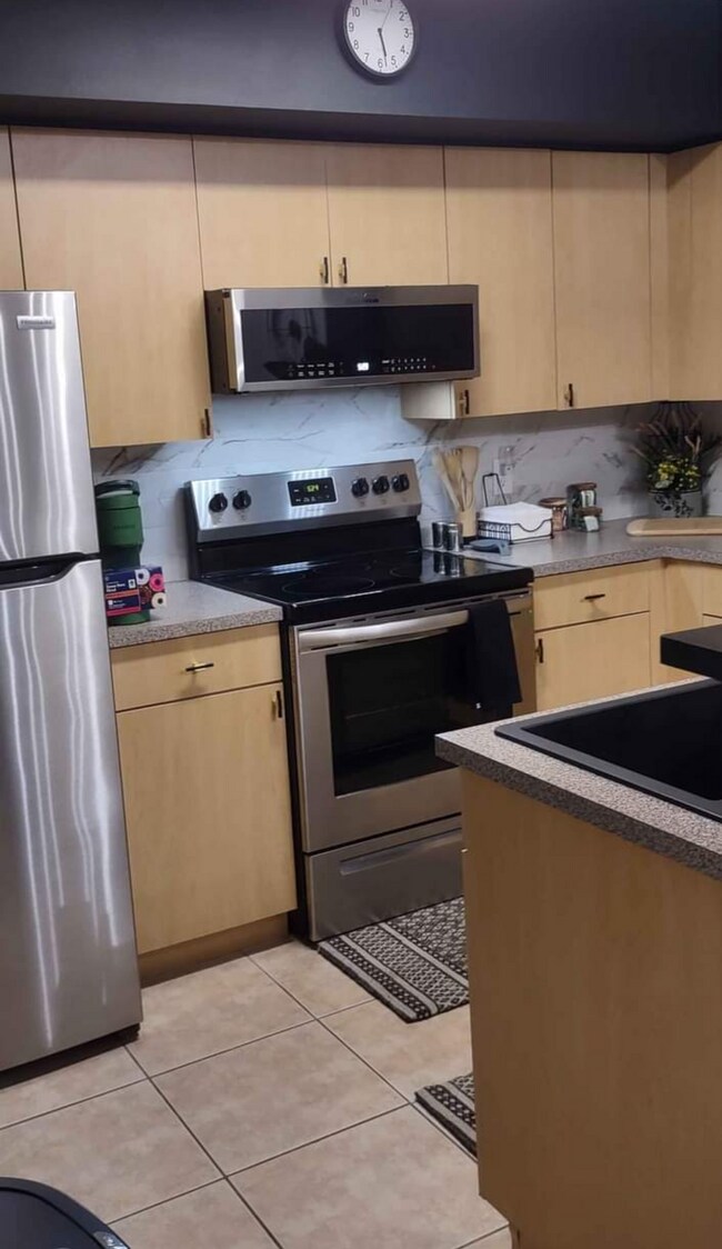 Foto del edificio - 8754 River Homes Ln