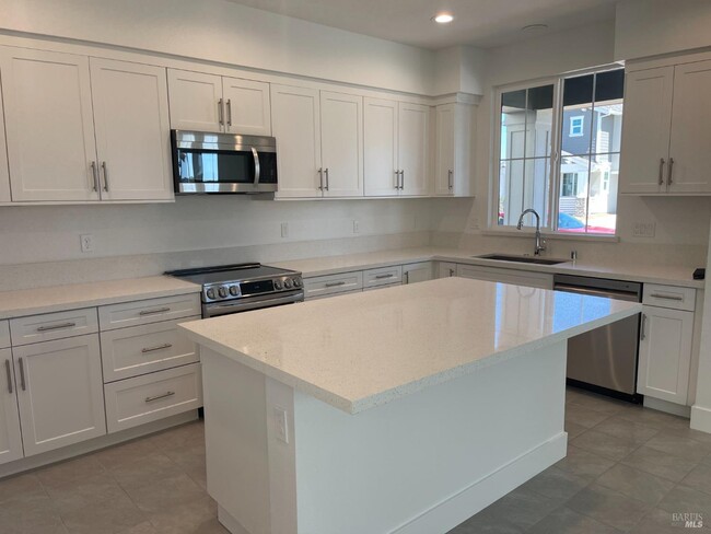 Building Photo - 2708 Amora Cir