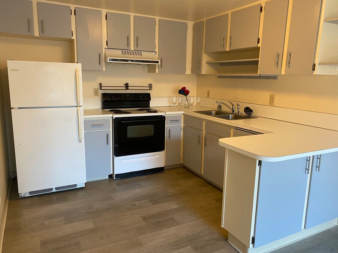 Foto principal - 4622 SW Othello St