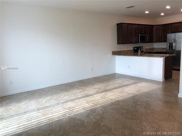 Foto del edificio - 13001 Anthorne Ln