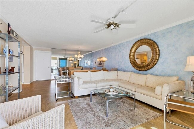 Building Photo - 4485 Gulf of Mexico Dr