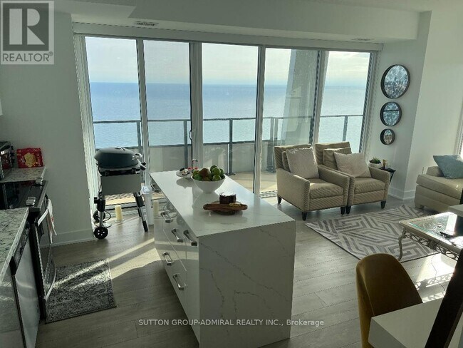 Building Photo - 30 Shore Breeze Dr