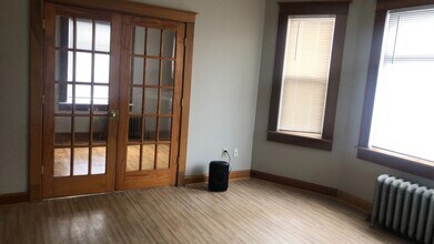 Building Photo - 2016 53rd St