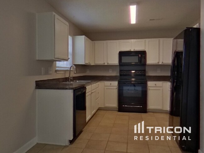 Foto del edificio - 1027 Clover Gap Dr