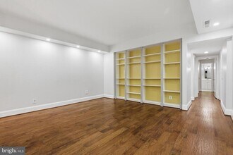 Building Photo - 2127 California St NW
