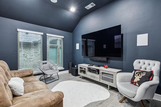 Building Photo - 2432 Preakness Pl